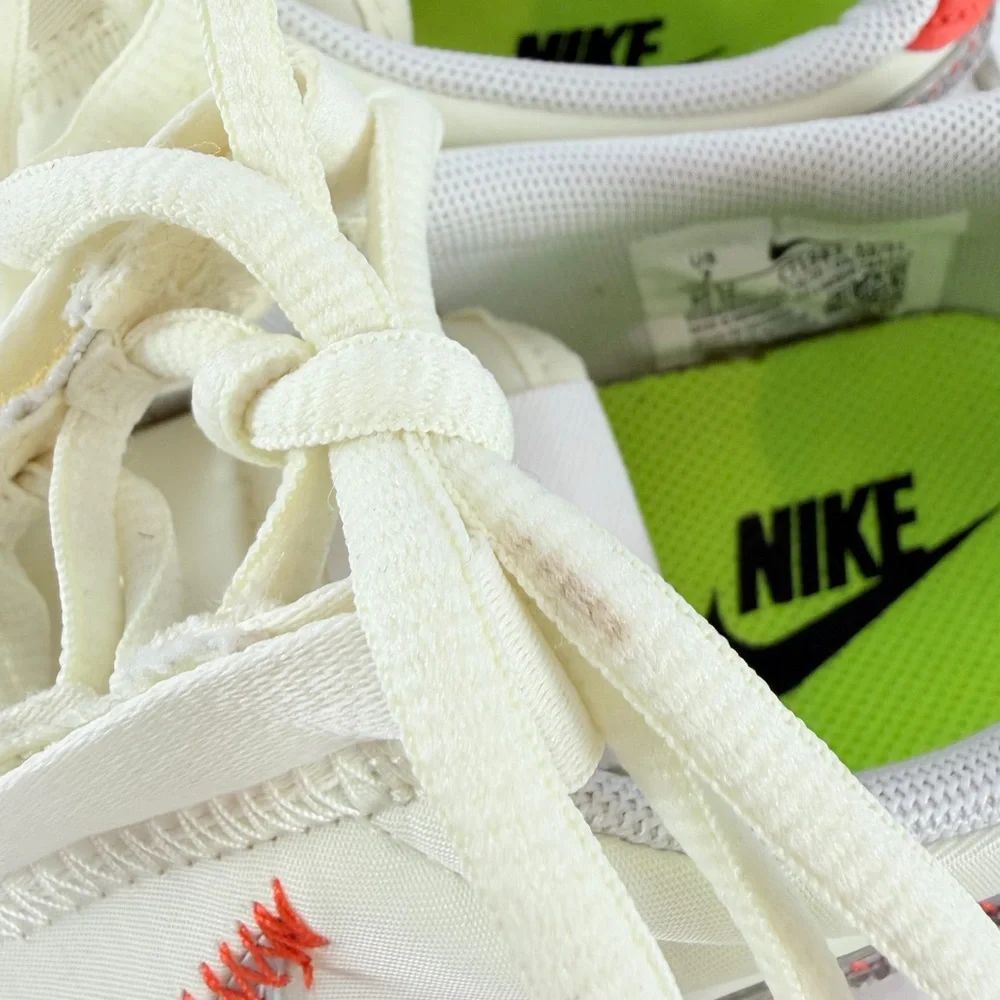 Nike Woman's Waffle Racer Crater Sneaker in Coconut Milk Size‎ 7